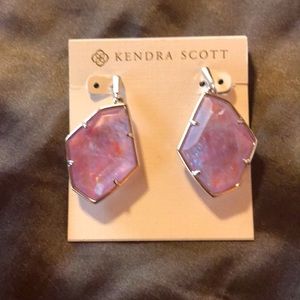 NWT Kendra Scott statement Earrings